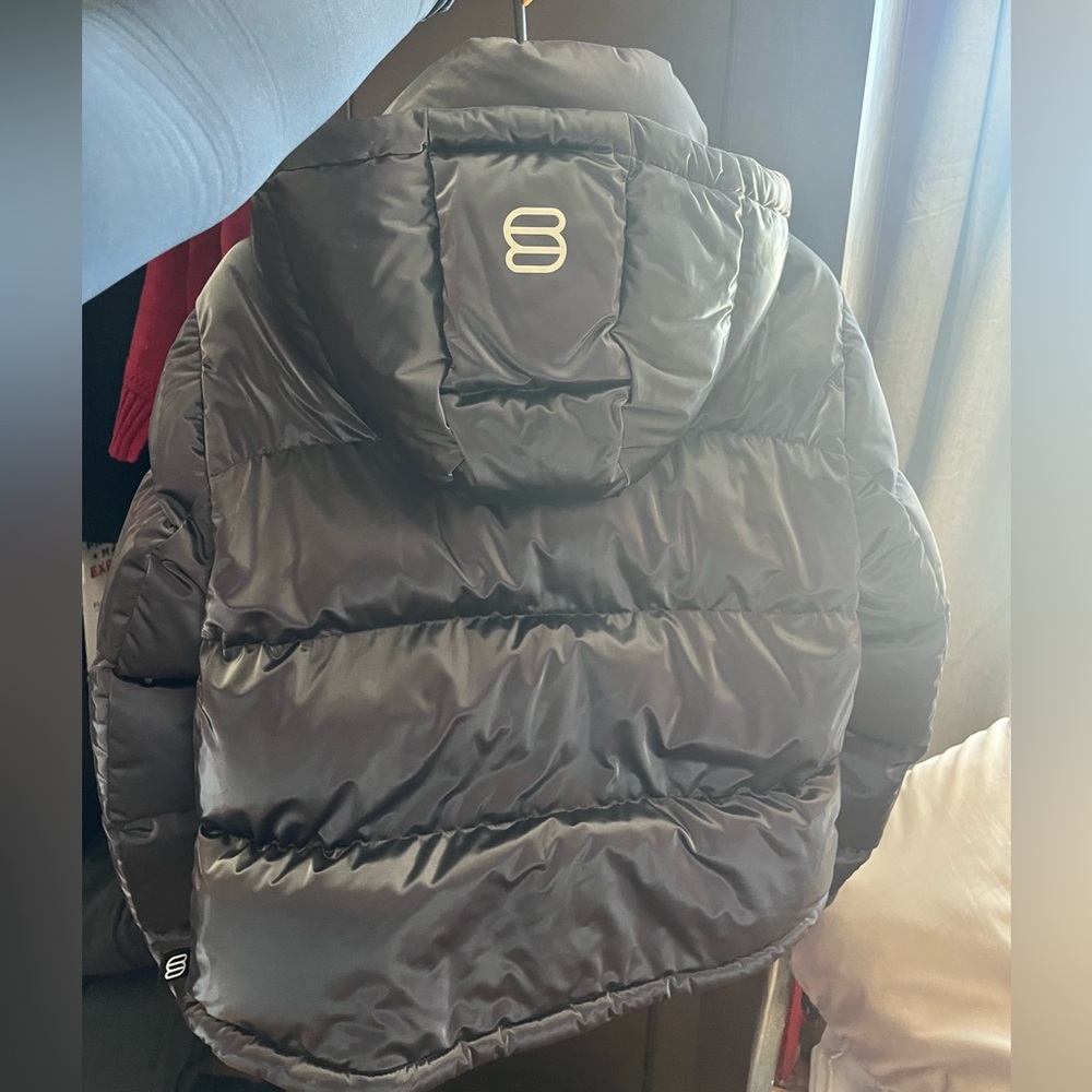 Basically new* Aritzia liquid shine Gray Puffer Jacket - Picture 6 of 8